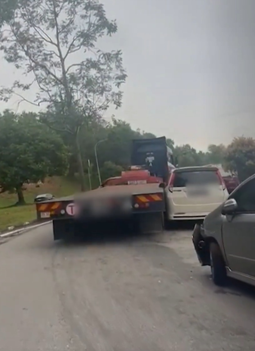 Isu Treler vs Kereta di R&R Melaka: Apa Yang Perlu Dipelajari Tentang Keselamatan & Penguatkuasaan?